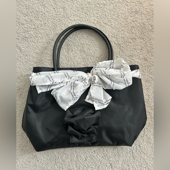 Vivajennz Life With Attitude Black Tote Bag with Wine Pouch/Spout - Picture 2 of 6